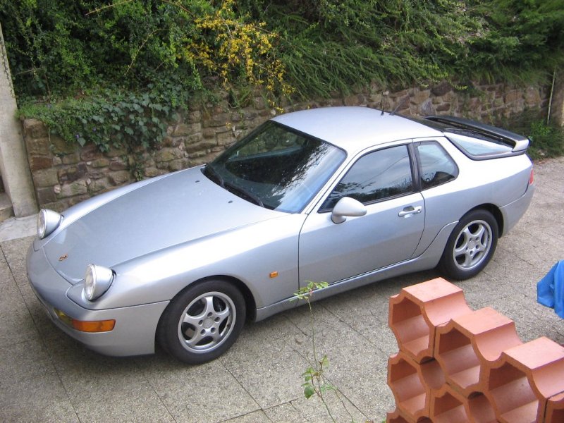 Porsche 968