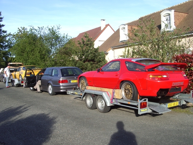 Porsche 928 CS 