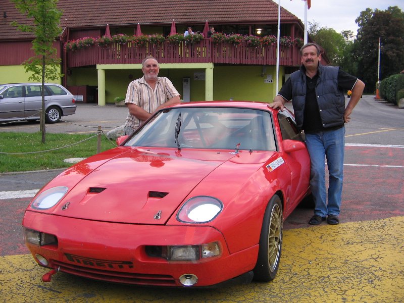 Porsche 928 CS